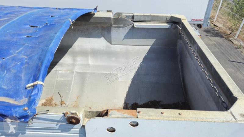 Semitrailer Benalu  C34 CNS