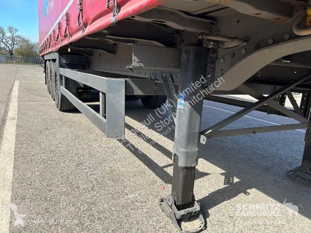 نصف مقطورة Schmitz Cargobull Curtainsider...