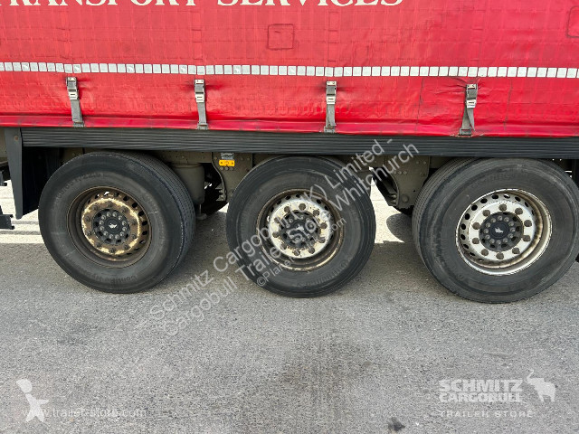 نصف مقطورة Schmitz Cargobull Curtainsider...
