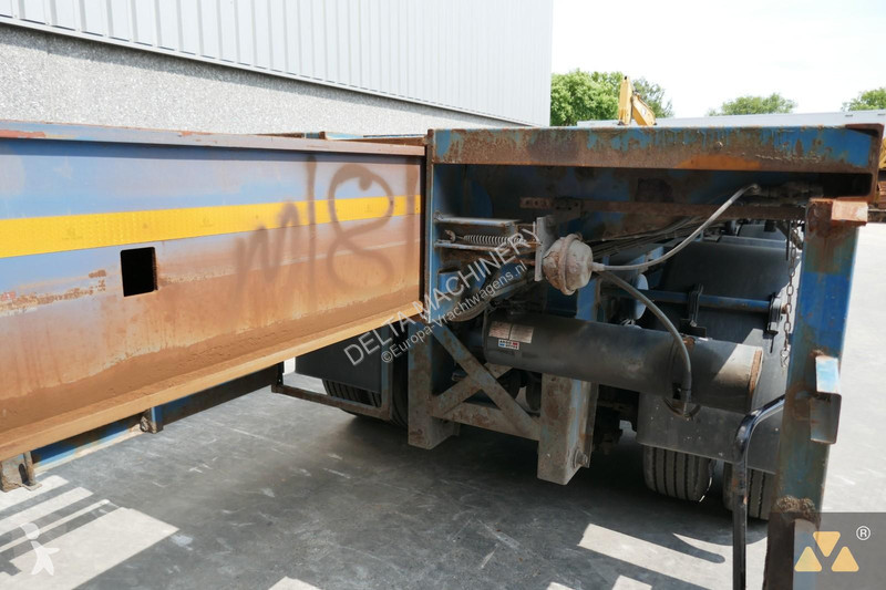 Semiremorca Nooteboom OVB-102-06V