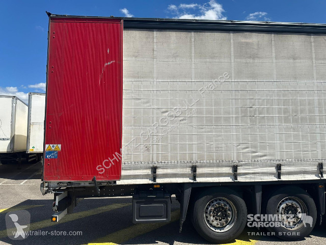 Semirimorchio Schmitz Cargobull Semitrailer...
