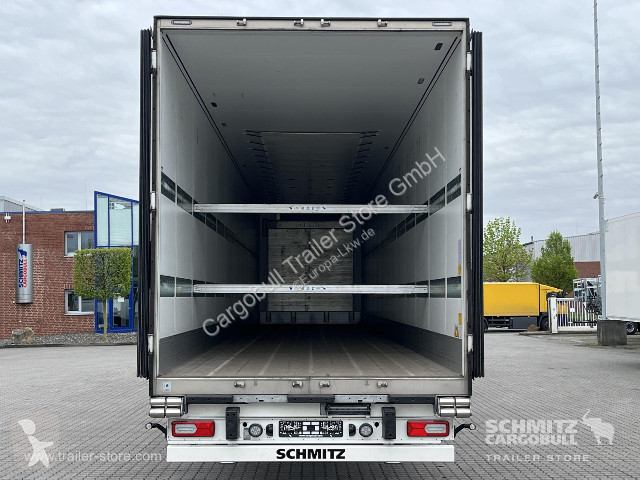 Semitrailer Schmitz Cargobull Tiefkühler Mega