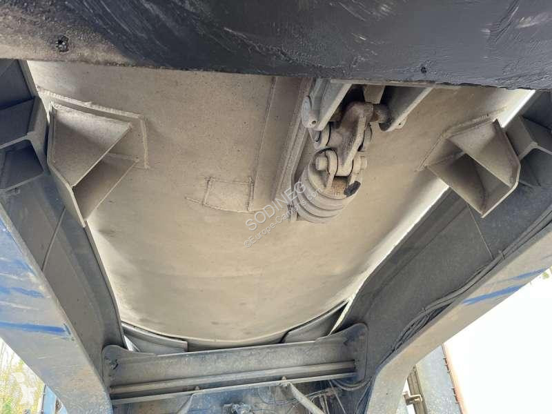 Semitrailer Benalu  3 ESSIEUX
