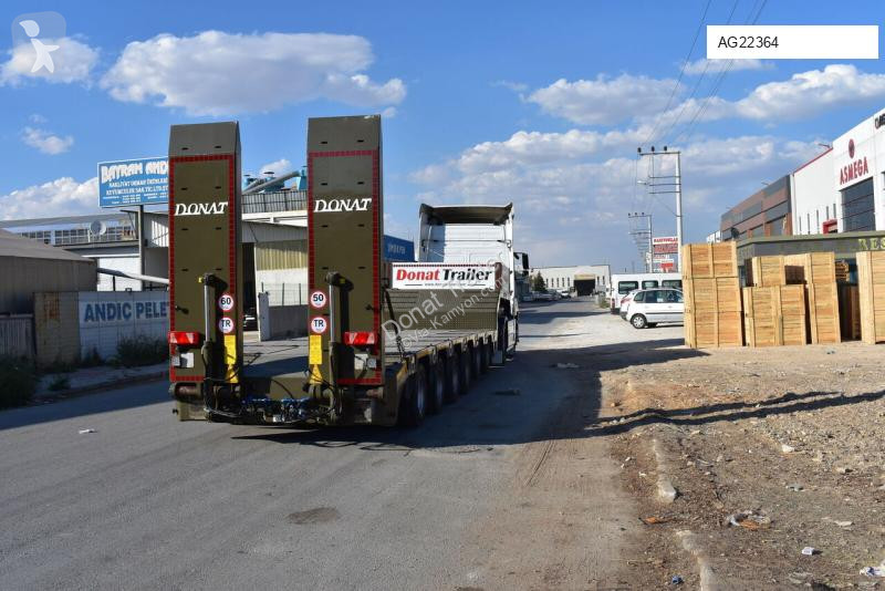 Semiremorca Donat 6 axle heavy duty lowbed...