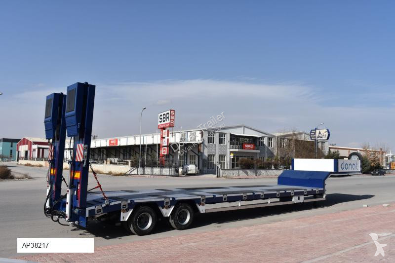 Semiremorca Donat 2 axle lowbed semi-trailer