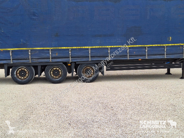 نصف مقطورة Schmitz Cargobull Curtainsider Mega