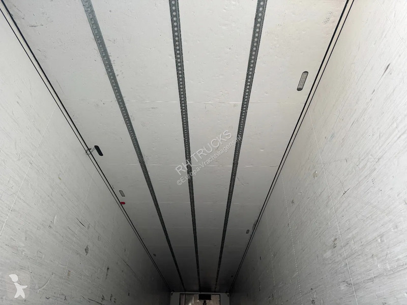 Semi reboque Schmitz Cargobull 24 + THERMO KING...