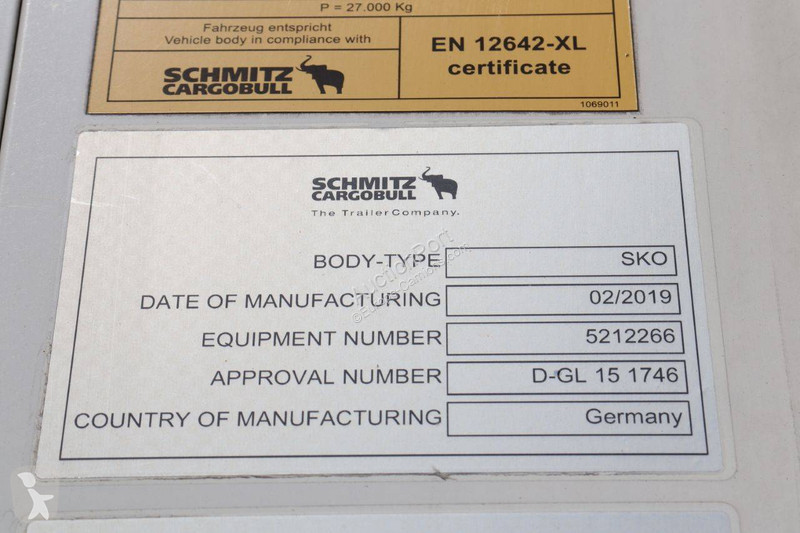 Semirremolque Schmitz Cargobull SCB*S3B