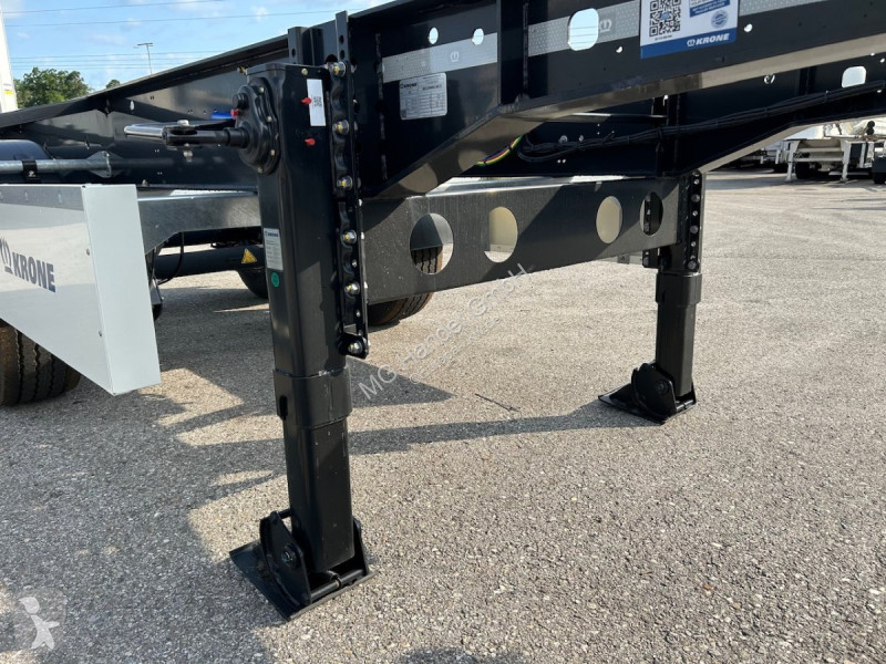 Semirimorchio Krone Box Liner SZC 18 ADR-Chassi...
