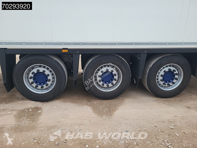Semitrailer Schmitz Cargobull SCB*S3 Low Hours...