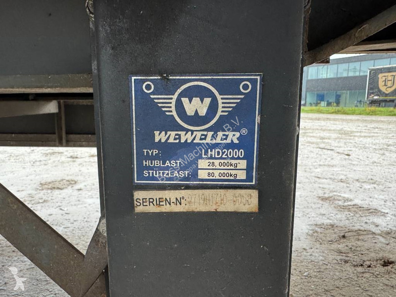Oplegger Fruehauf ONCRK 32-220 A - Taillift /...