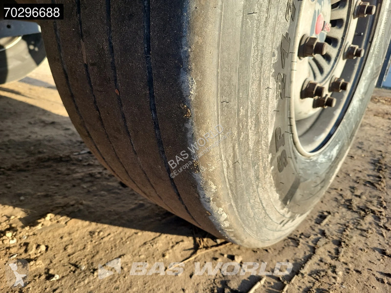نصف مقطورة Stas S300CX 28m3 Lifting Axle
