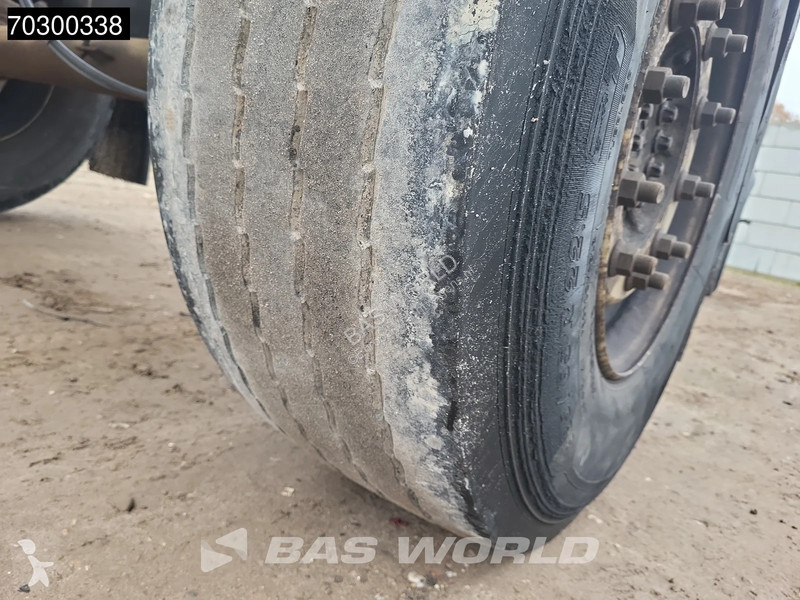 نصف مقطورة Krone AZ 20ft