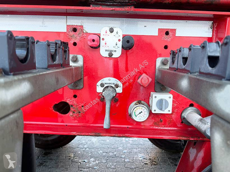 نصف مقطورة  Tipper / Alukastenmulde Kipper 28 m3