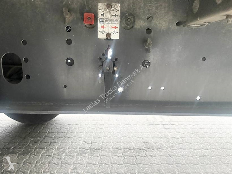 نصف مقطورة Kel-Berg Curtainsider / Planenauflieger