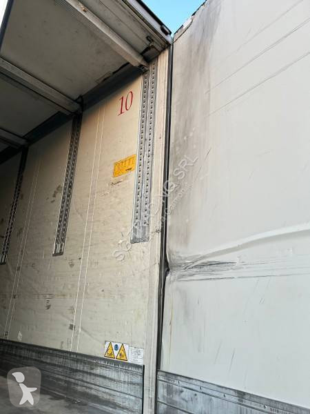 نصف مقطورة Schmitz Cargobull frigo