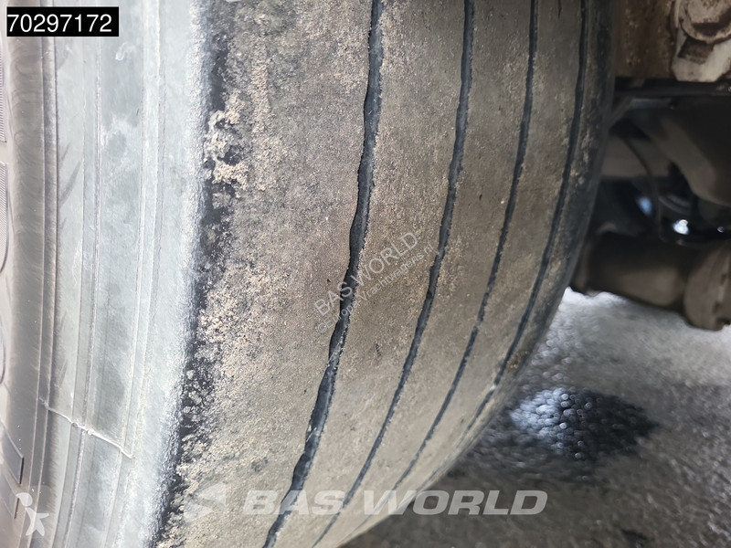 Semi remorque  39000L Liftachse Cement