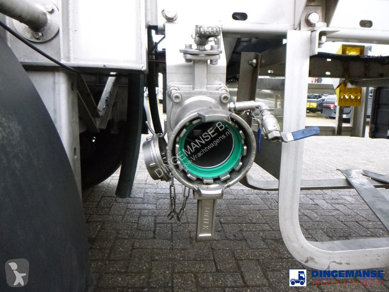Semi remorque LAG Chemical tank inox L4BH 32.5...