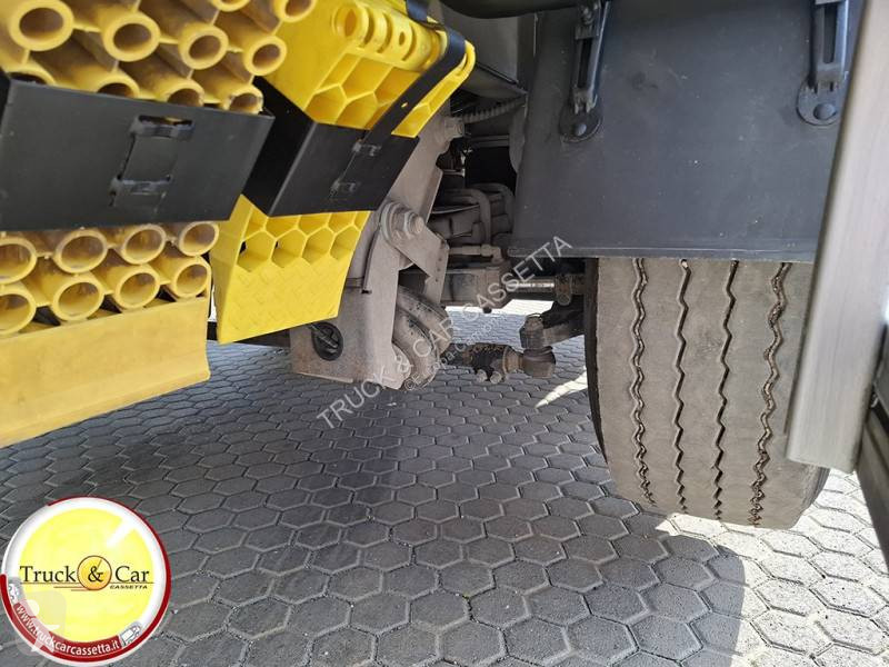 نصف مقطورة Rolfo