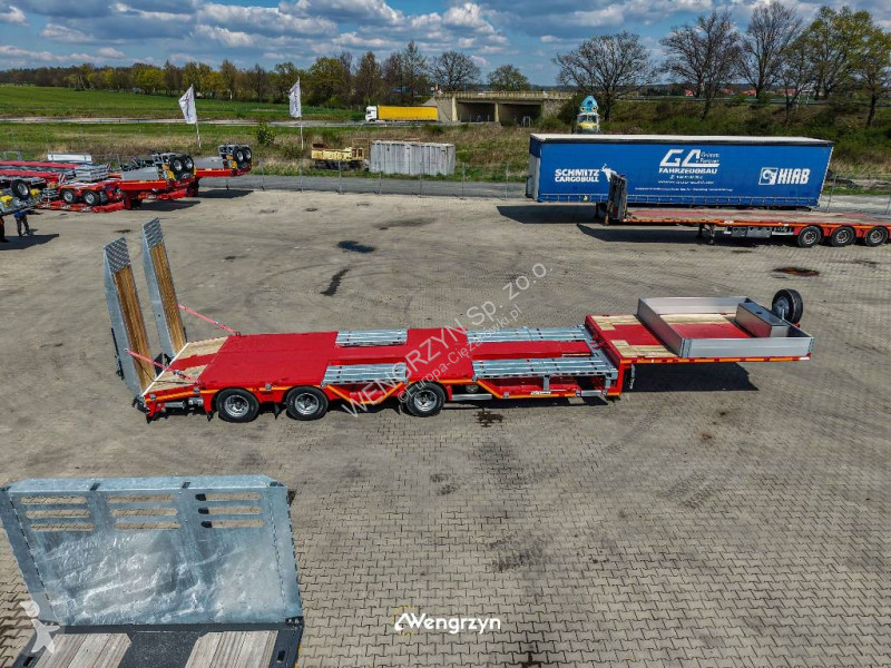 Náves MAX Trailer Semi | 3 axle | Radmulden