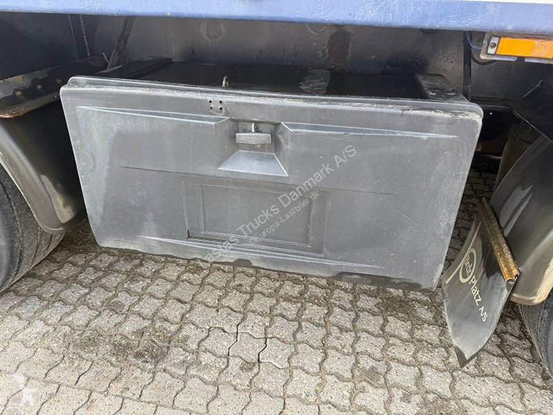 نصف مقطورة  Flatbed / Flachbettauflieger /...