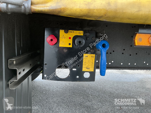 نصف مقطورة Schmitz Cargobull Curtainsider Mega