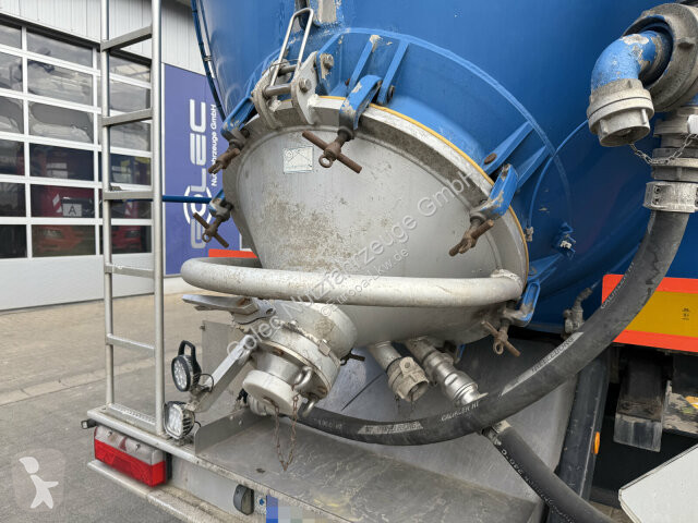 نصف مقطورة Spitzer SK 2760 Silo ADR 3 Achse...