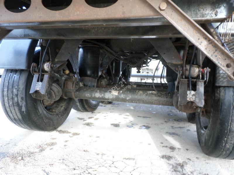 نصف مقطورة Schmitz Cargobull  SGF