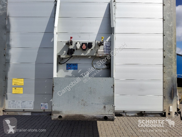 نصف مقطورة Schmitz Cargobull Curtainsider Mega...