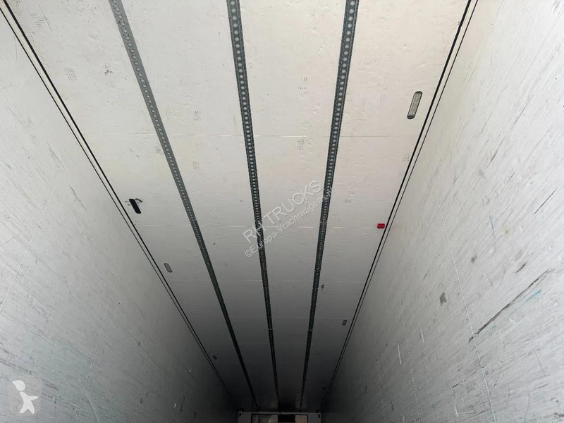 نصف مقطورة Schmitz Cargobull 24 THERMO KING...