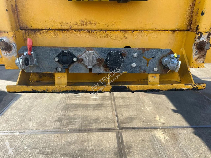 نصف مقطورة Broshuis 21N58A 2 AXLE - LAST AXLE...