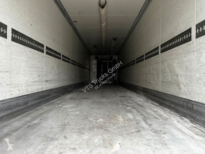 نصف مقطورة Schmitz Cargobull 24 CARRIER KÜHLKOFFER