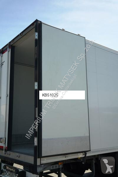 نصف مقطورة Schmitz Cargobull