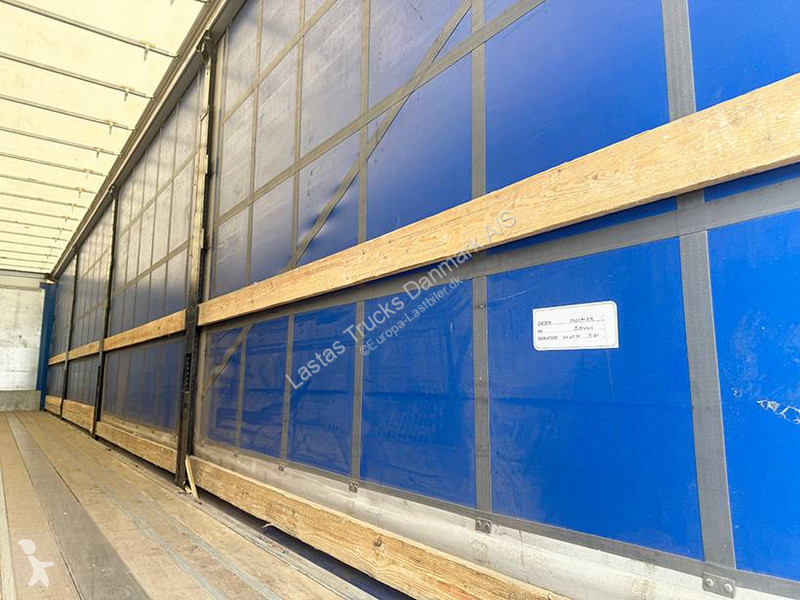 نصف مقطورة Kel-Berg Curtainsider / Planenauflieger