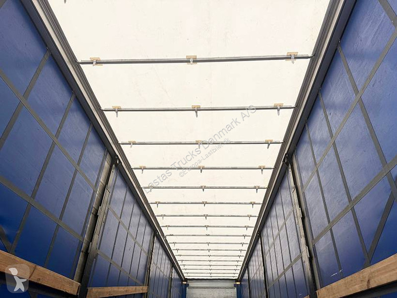 نصف مقطورة Kel-Berg Curtainsider / Planenauflieger