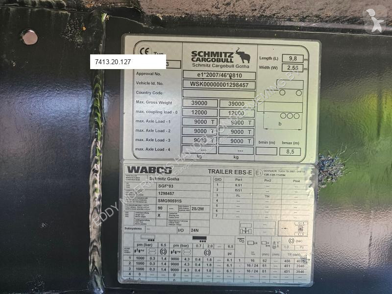 نصف مقطورة Schmitz Cargobull SGF*S3 Steel...