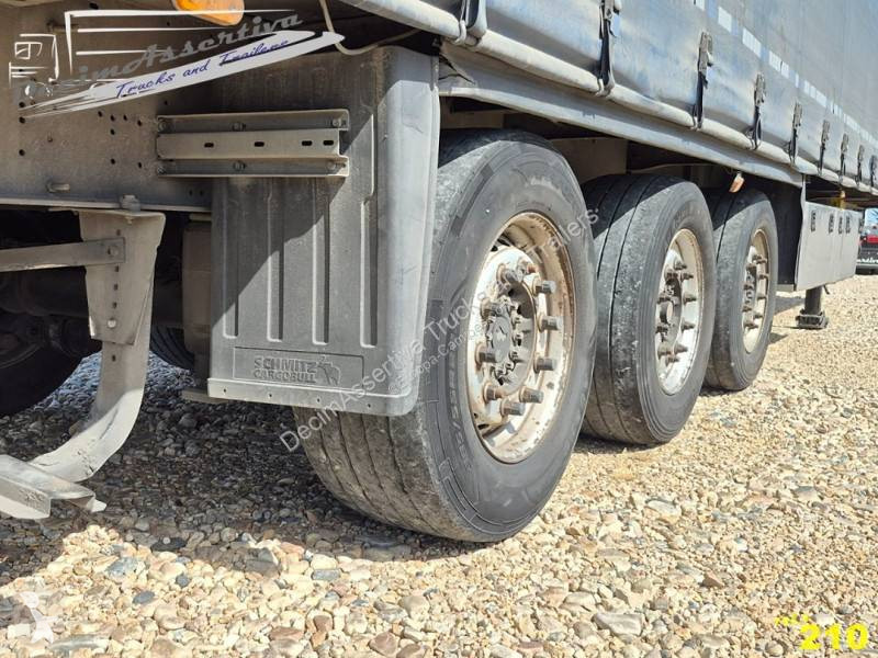 نصف مقطورة Schmitz Cargobull