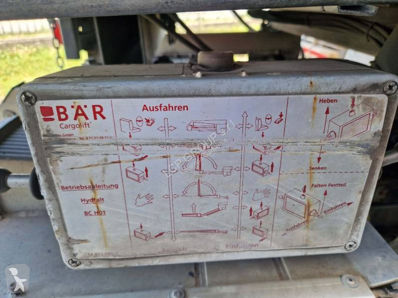 نصف مقطورة Schmitz Cargobull SK010