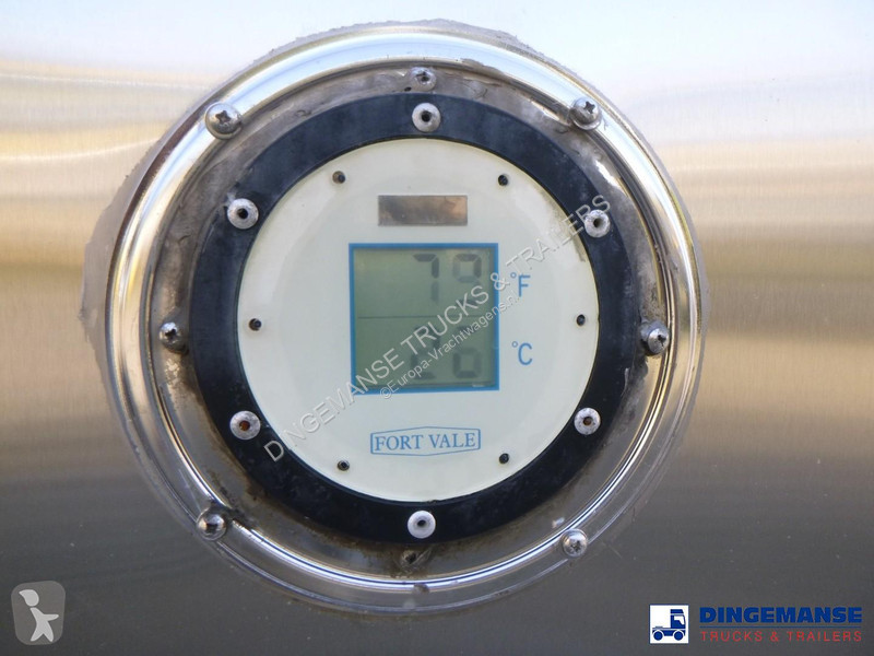 نصف مقطورة Magyar Chemical tank inox 33 m3 / 1...