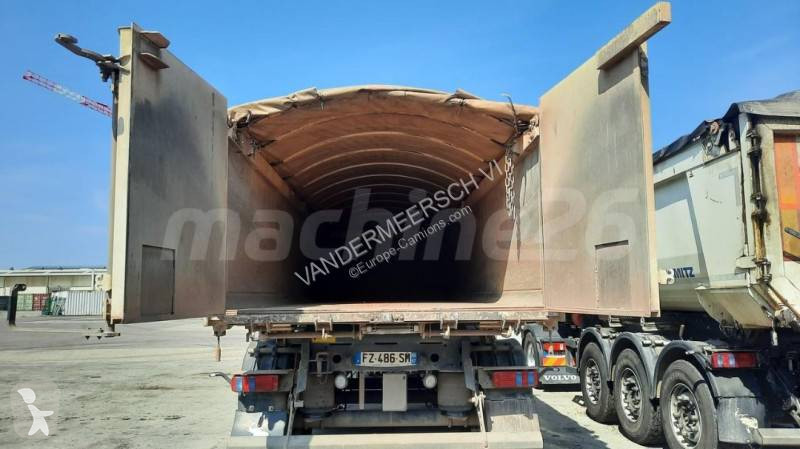 نصف مقطورة Schmitz Cargobull SCB