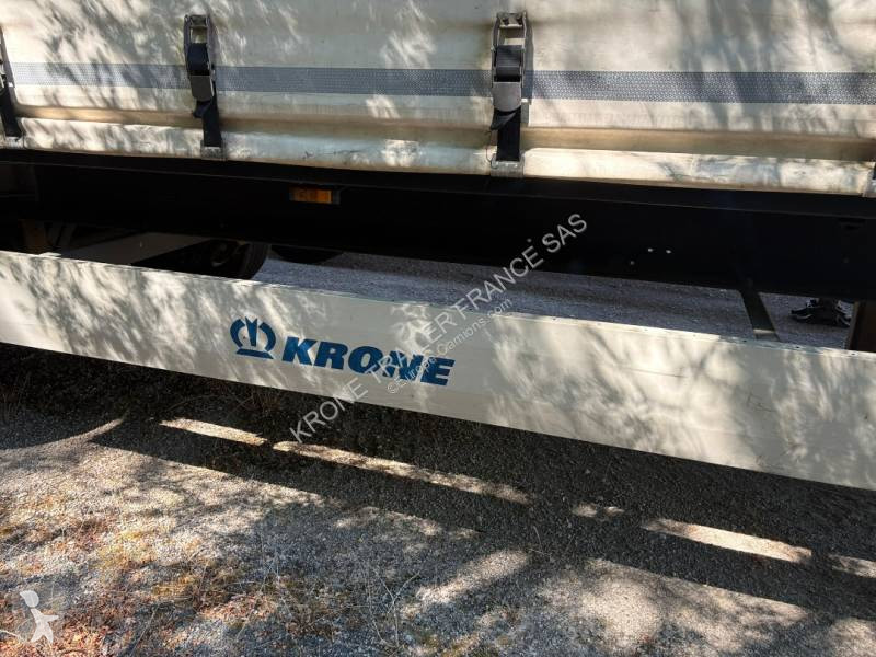 نصف مقطورة Krone
