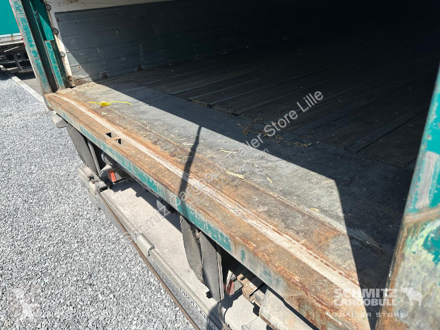 نصف مقطورة Trouillet Semitrailer Dryfreight Mega