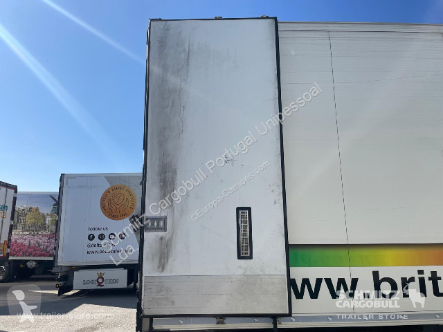 نصف مقطورة Schmitz Cargobull Semitrailer Reefer...