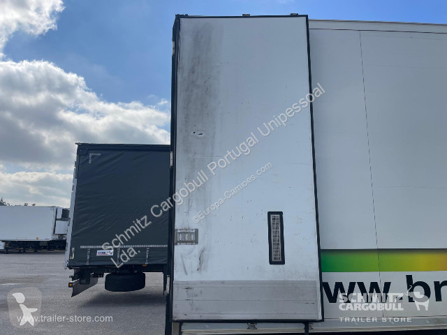 نصف مقطورة Schmitz Cargobull Semitrailer Reefer...