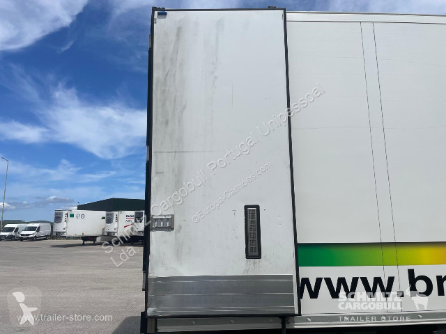 نصف مقطورة Schmitz Cargobull Semitrailer Reefer...
