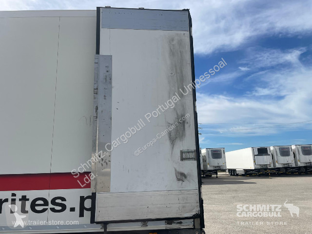 نصف مقطورة Schmitz Cargobull Semitrailer Reefer...
