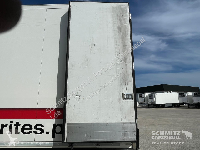 نصف مقطورة Schmitz Cargobull Semitrailer Reefer...