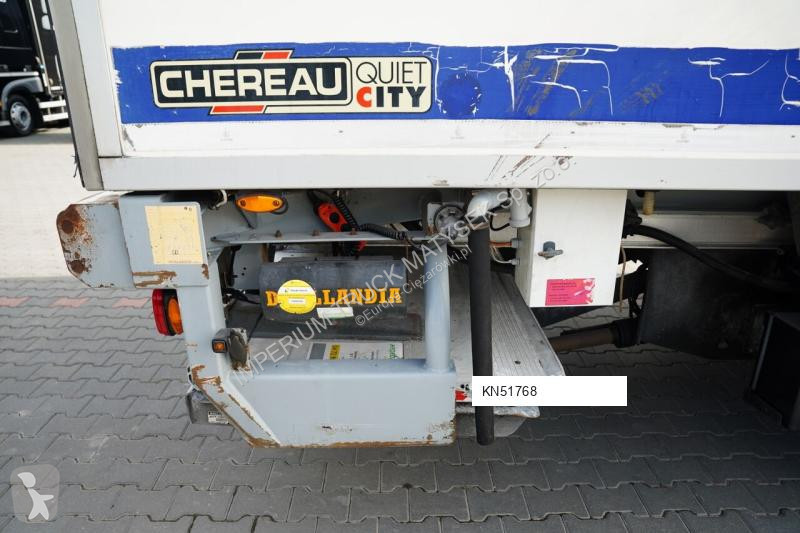 نصف مقطورة Chereau