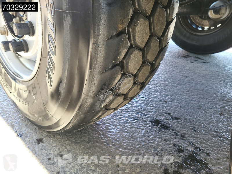 نصف مقطورة Schmitz Cargobull SCB*S3D Lift Axle...