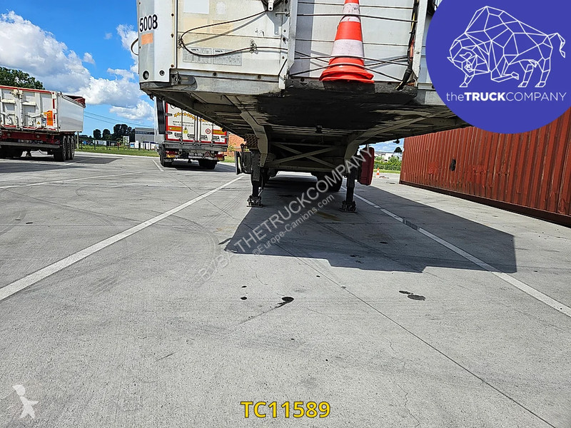 نصف مقطورة Schmitz Cargobull
